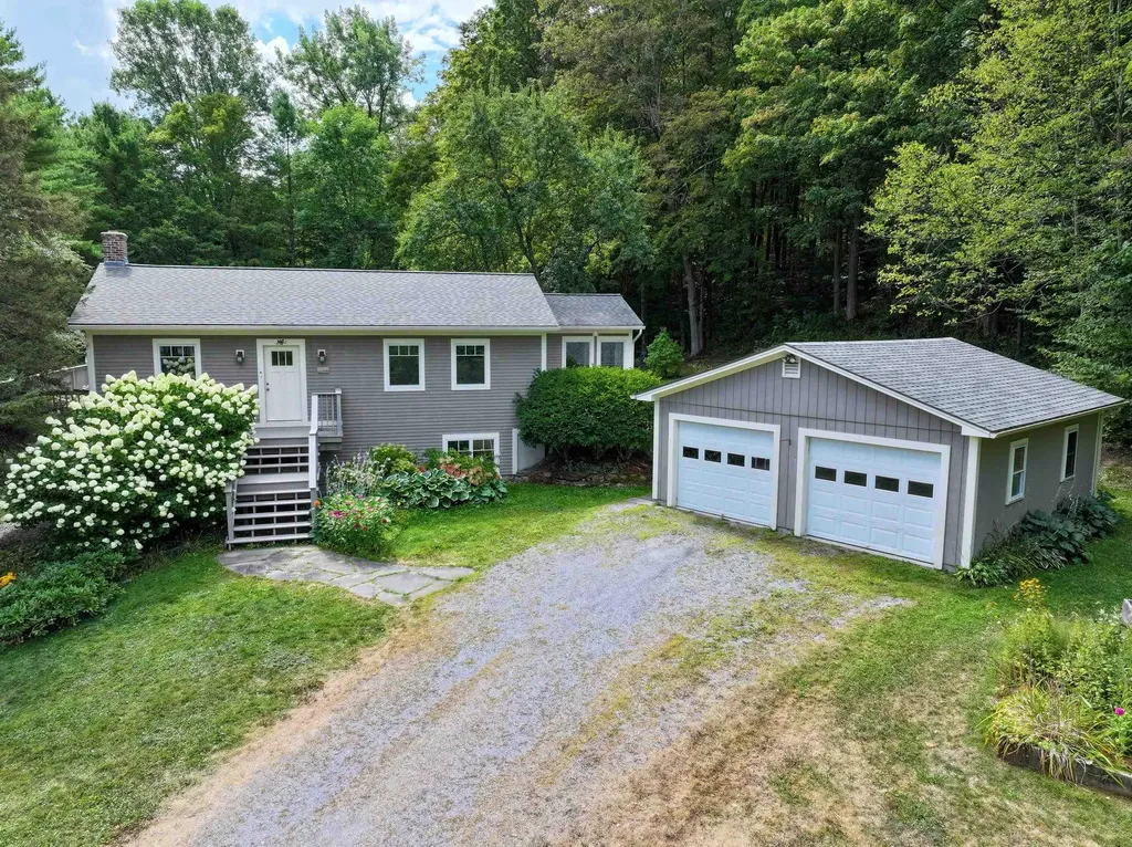 220 Painter Hills Road Middlebury VT 05753