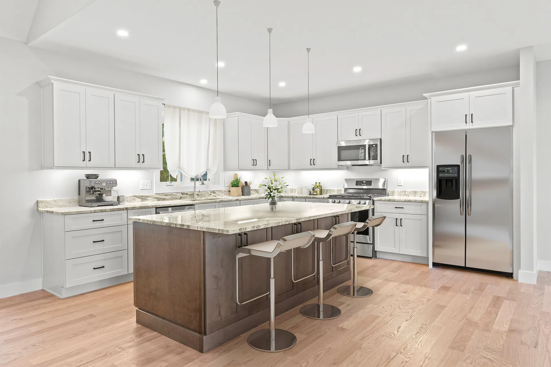 32 Stacey Lane Chester NH 03036