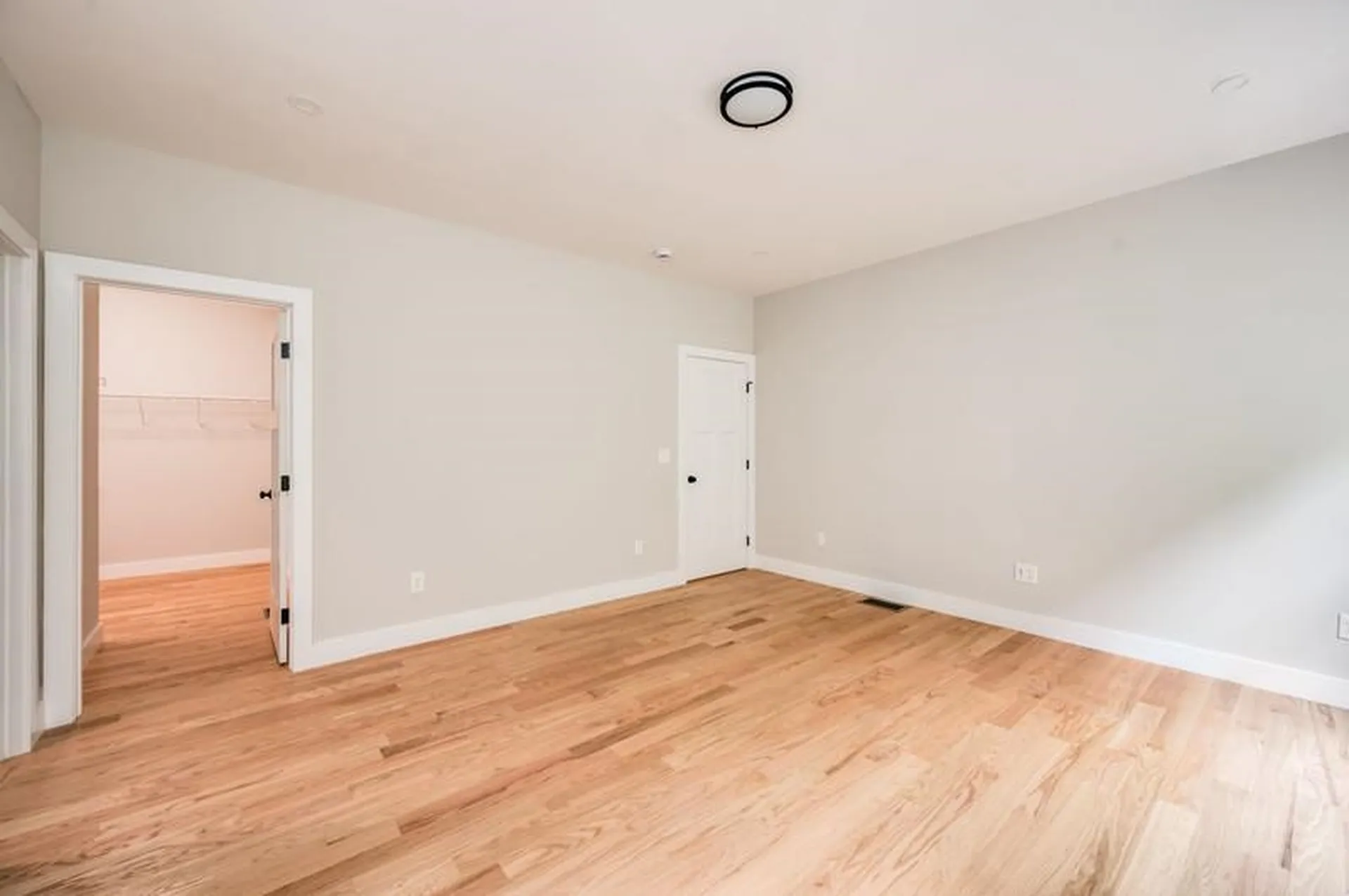 32 Stacey Lane Chester NH 03036