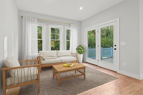 32 Stacey Lane Chester NH 03036