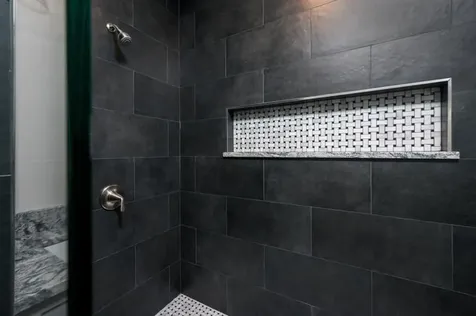 32 Stacey Lane Chester NH 03036