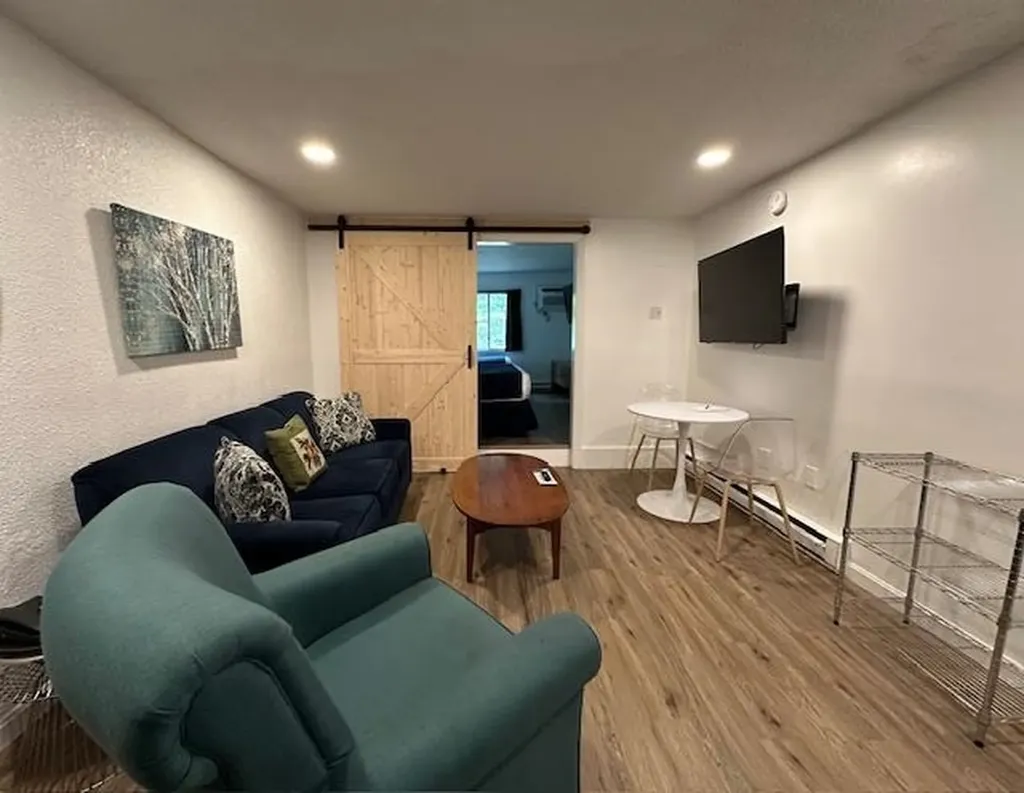 2955 White Mountain Highway Conway NH 03860