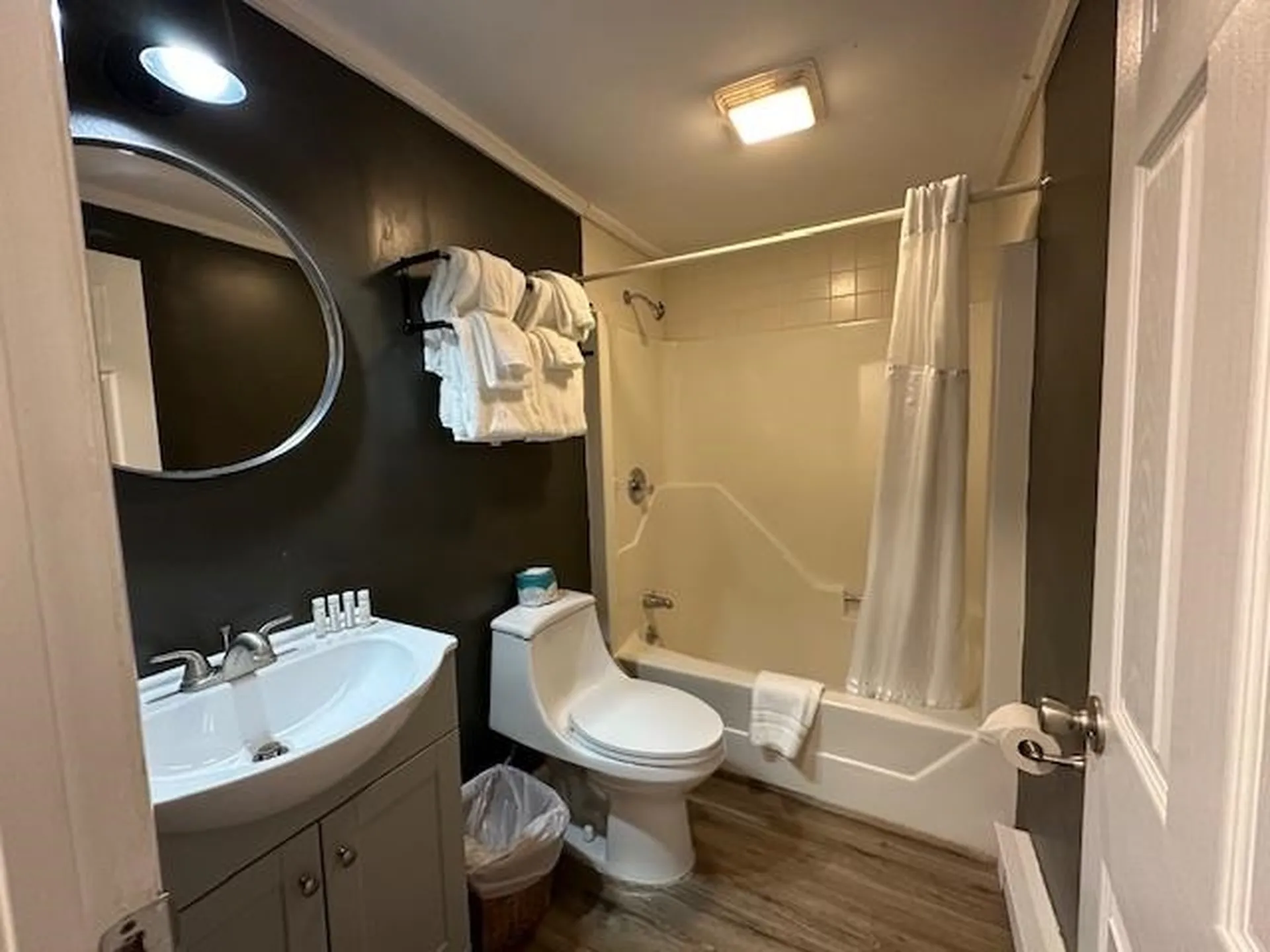 2955 White Mountain Highway Conway NH 03860