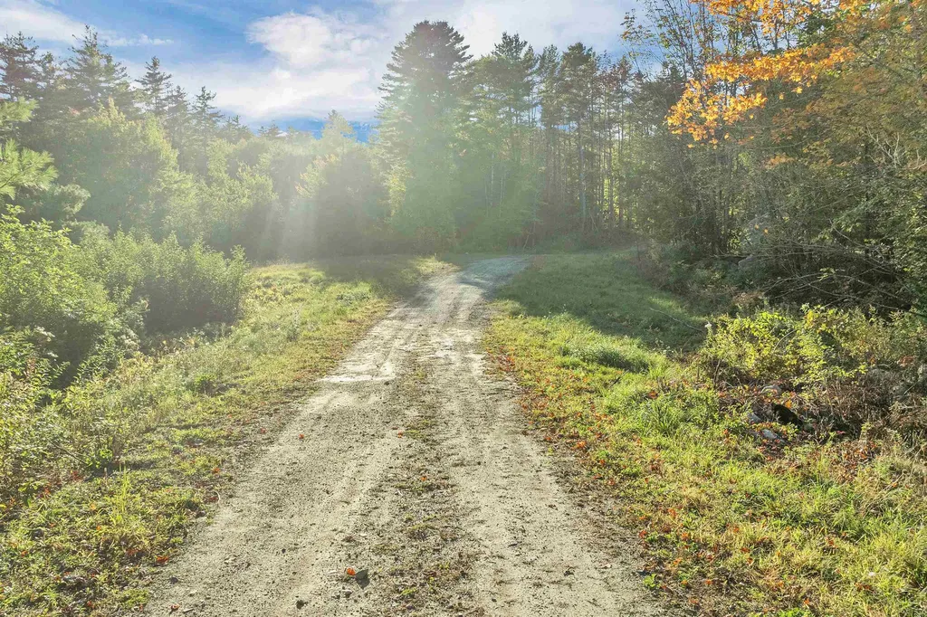 M:027 L:002 Sheridan Road Moultonborough NH 03254