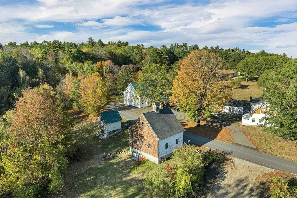 M:027 L:002 Sheridan Road Moultonborough NH 03254