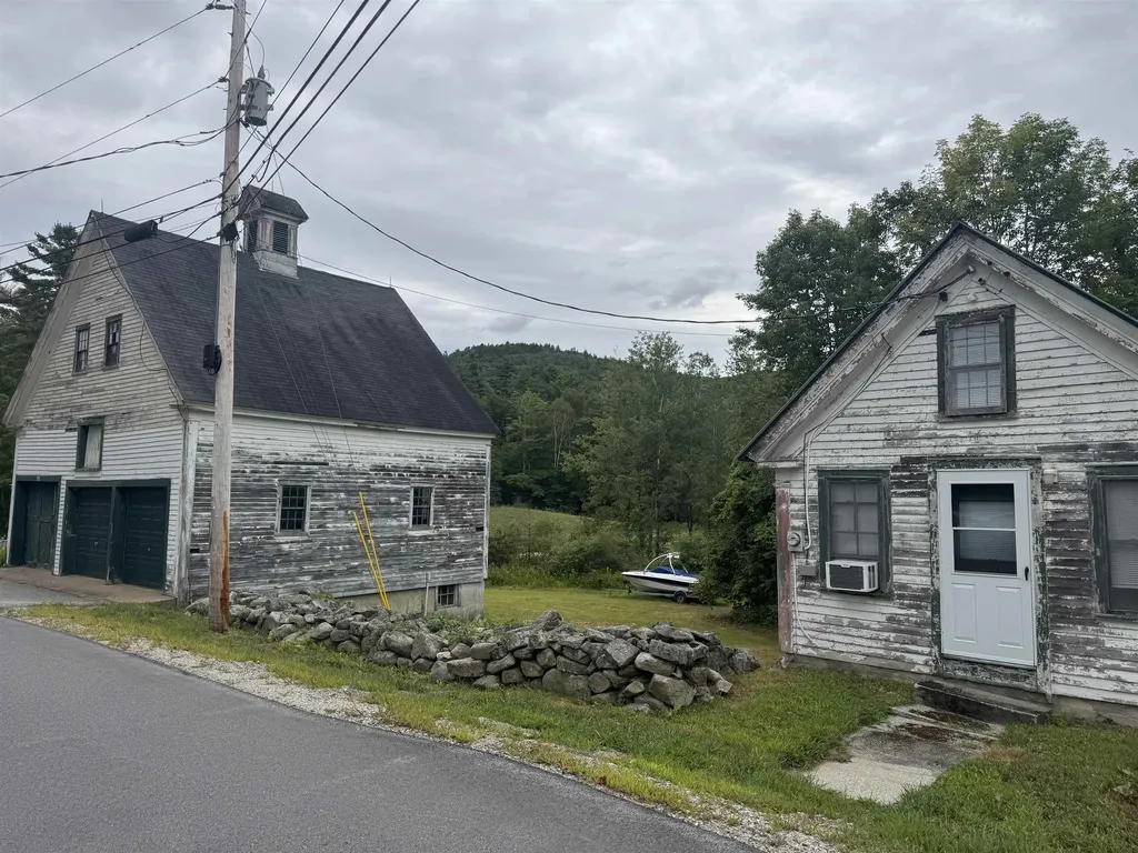 M:027 L:002 Sheridan Road Moultonborough NH 03254