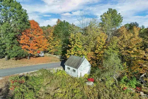 M:027 L:002 Sheridan Road Moultonborough NH 03254