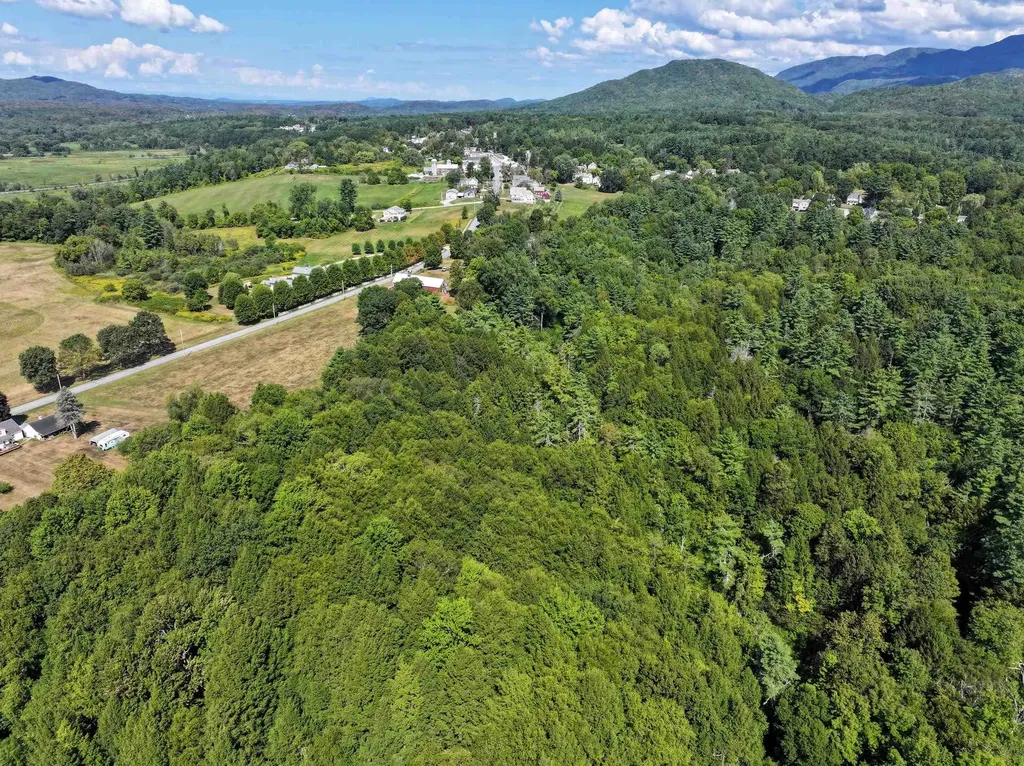 367 Elm Street Pittsford VT 05744