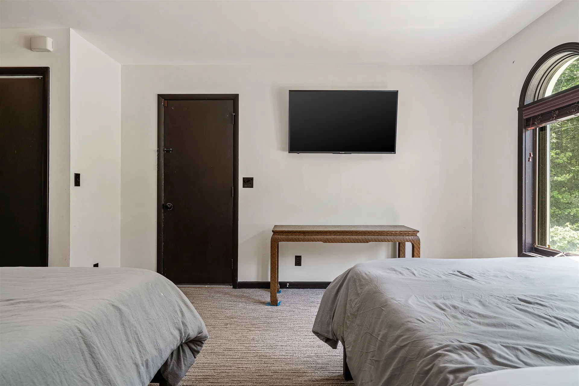 20 Jamie Lane Winhall VT 05340