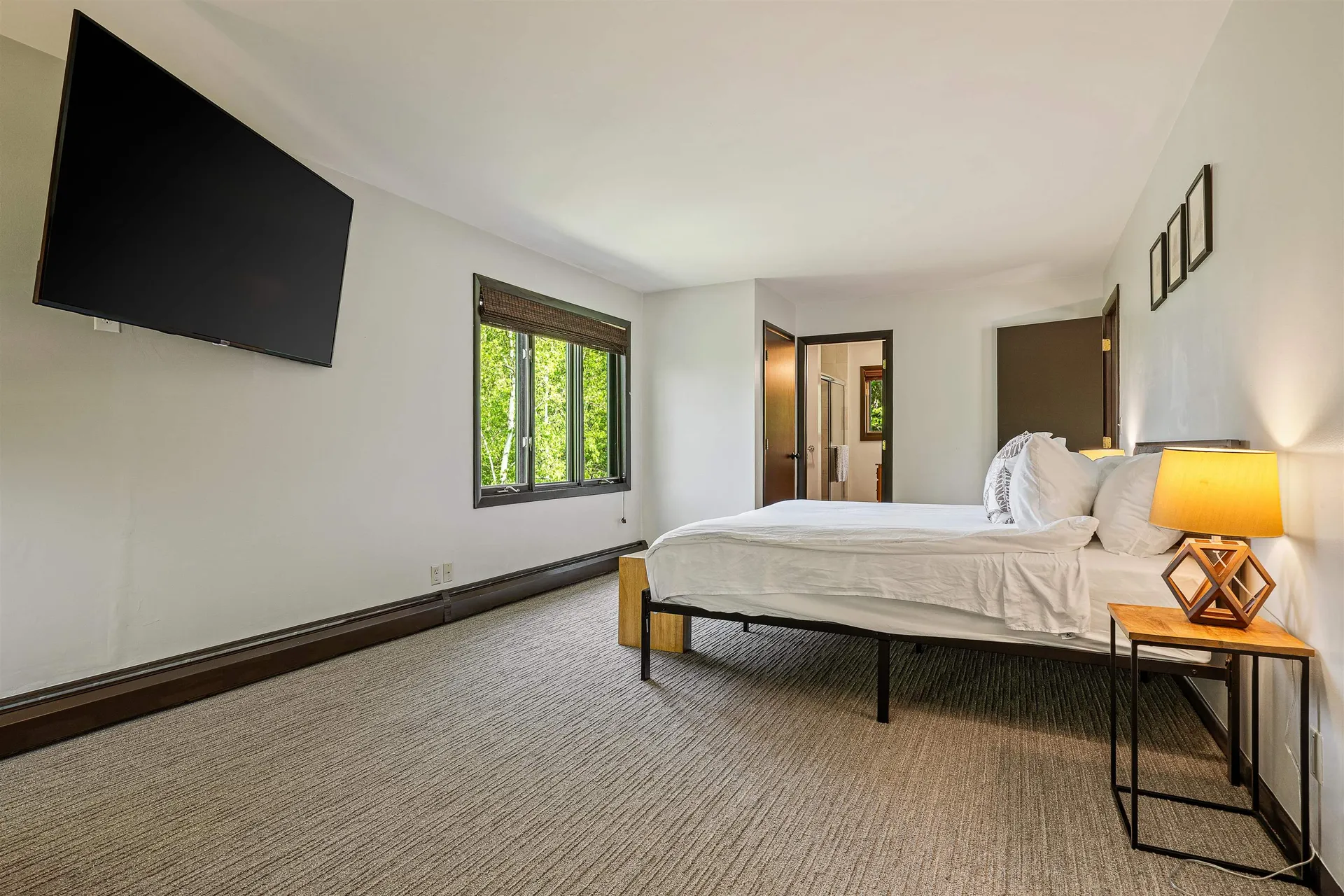 20 Jamie Lane Winhall VT 05340