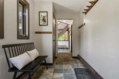 20 Jamie Lane Winhall VT 05340