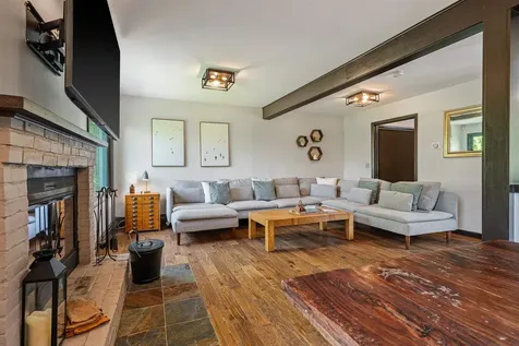 20 Jamie Lane Winhall VT 05340