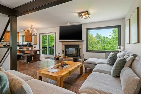 20 Jamie Lane Winhall VT 05340