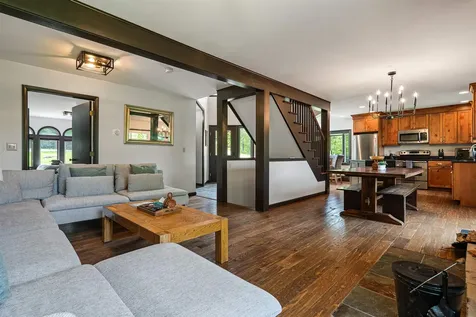 20 Jamie Lane Winhall VT 05340