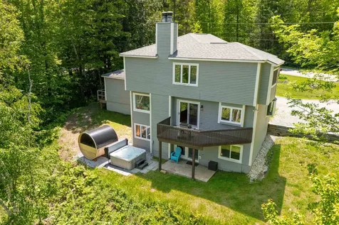 20 Jamie Lane Winhall VT 05340