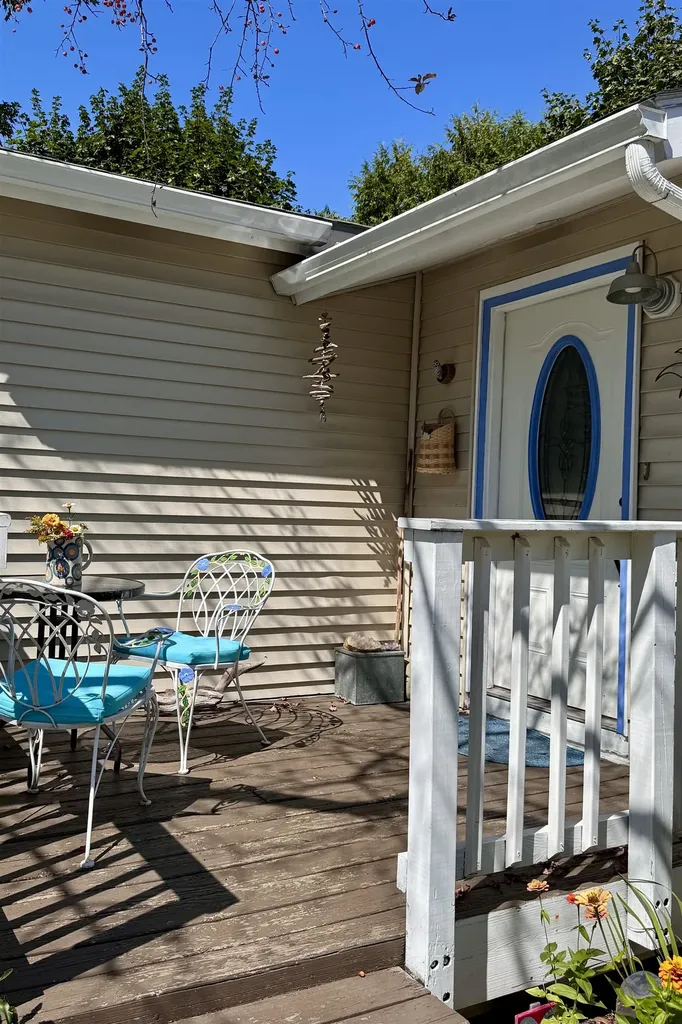 112 South Crest Drive Burlington VT 05401
