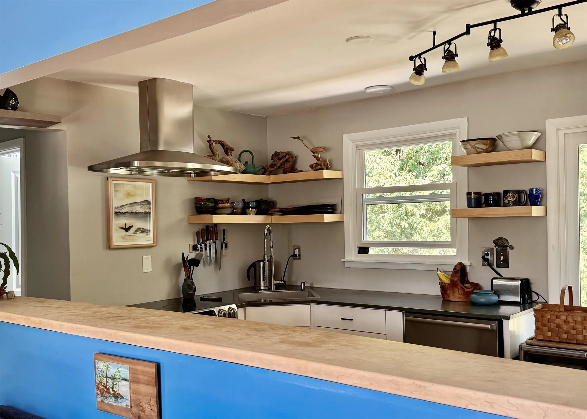 112 South Crest Drive Burlington VT 05401