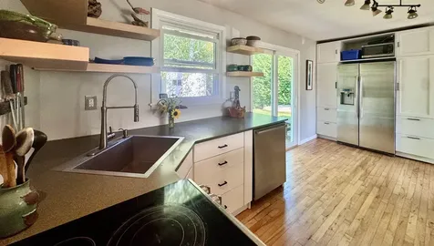 112 South Crest Drive Burlington VT 05401