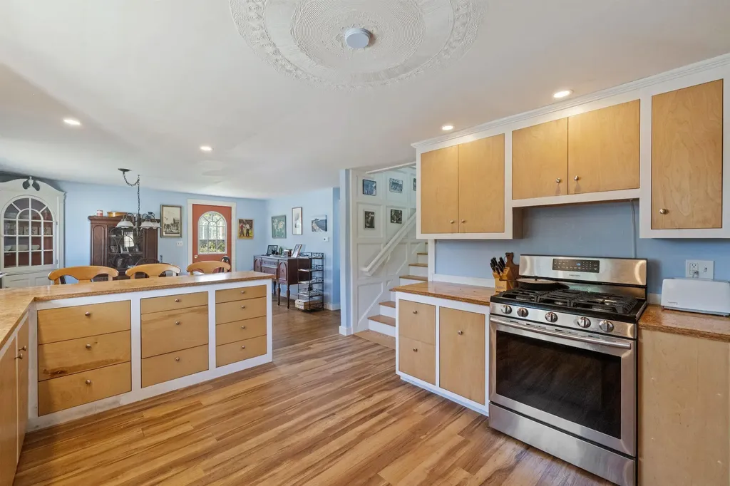 186 Orford Road Lyme NH 03768