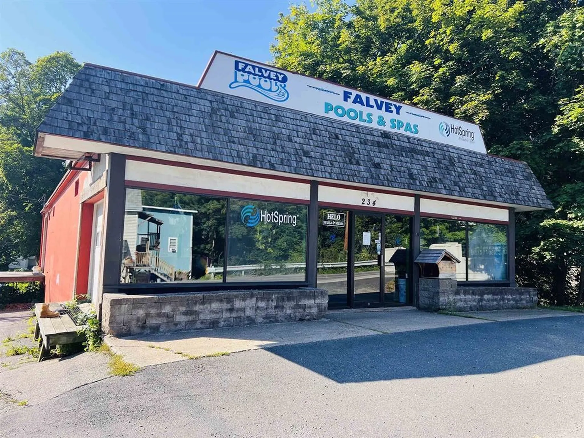 234 Elliot Street Brattleboro VT 05301