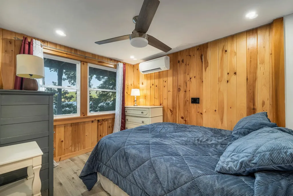 25 Georges Road Alton NH 03810