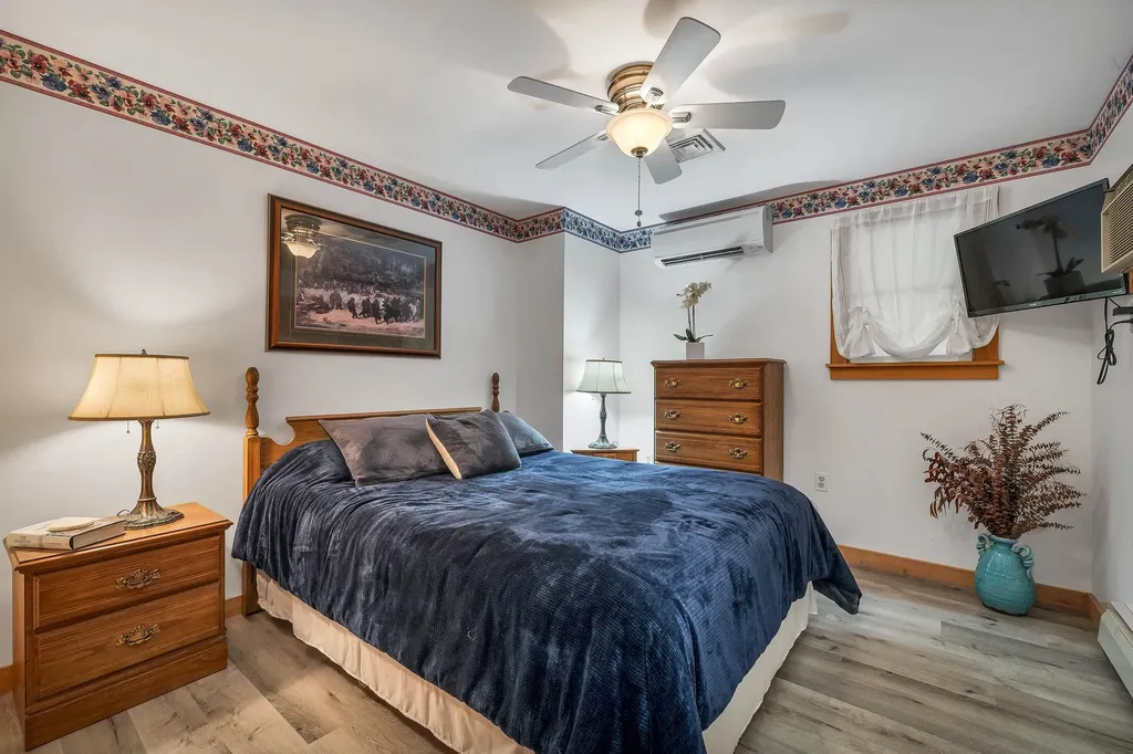 25 Georges Road Alton NH 03810