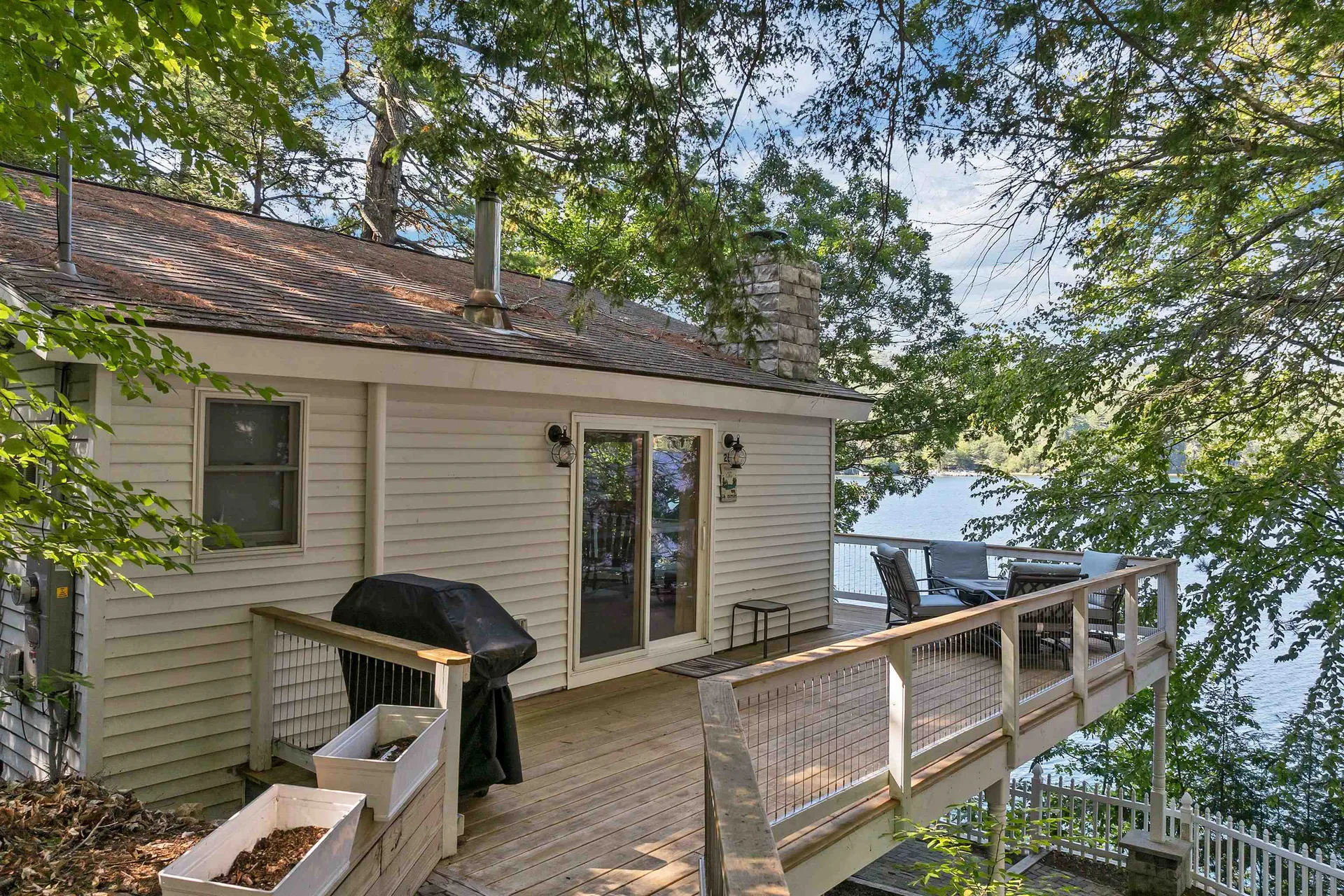 25 Georges Road Alton NH 03810