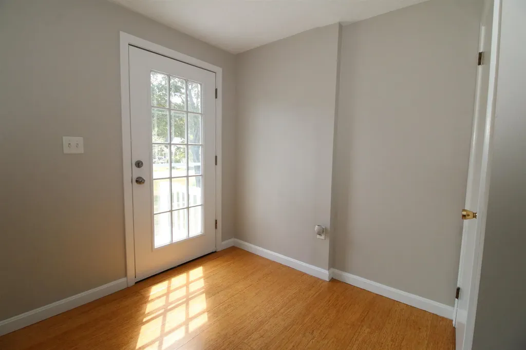 40 Donna Drive Pembroke NH 03275
