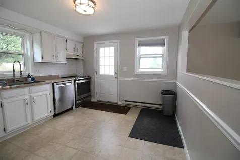 40 Donna Drive Pembroke NH 03275