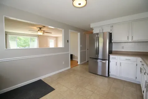 40 Donna Drive Pembroke NH 03275
