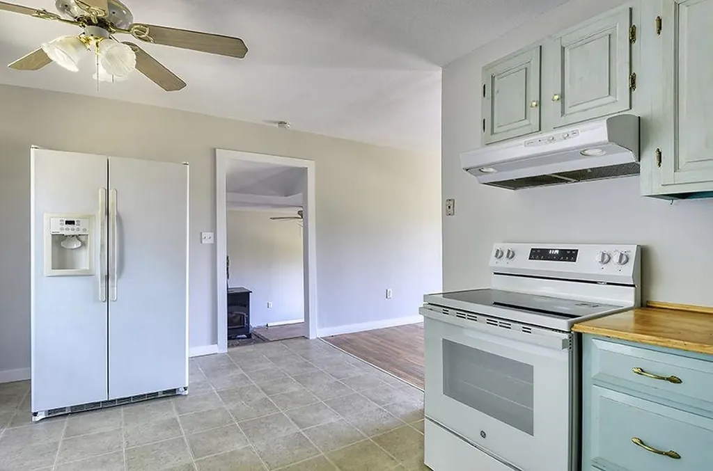 69 Liberty Lane Keene NH 03431