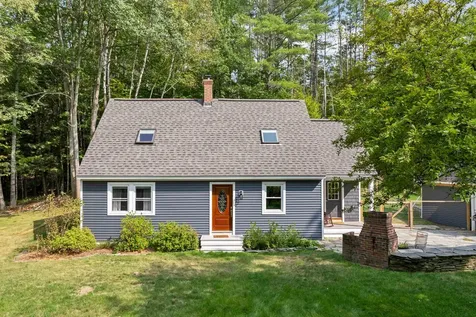 16 Fitzgerald Drive Enfield NH 03748