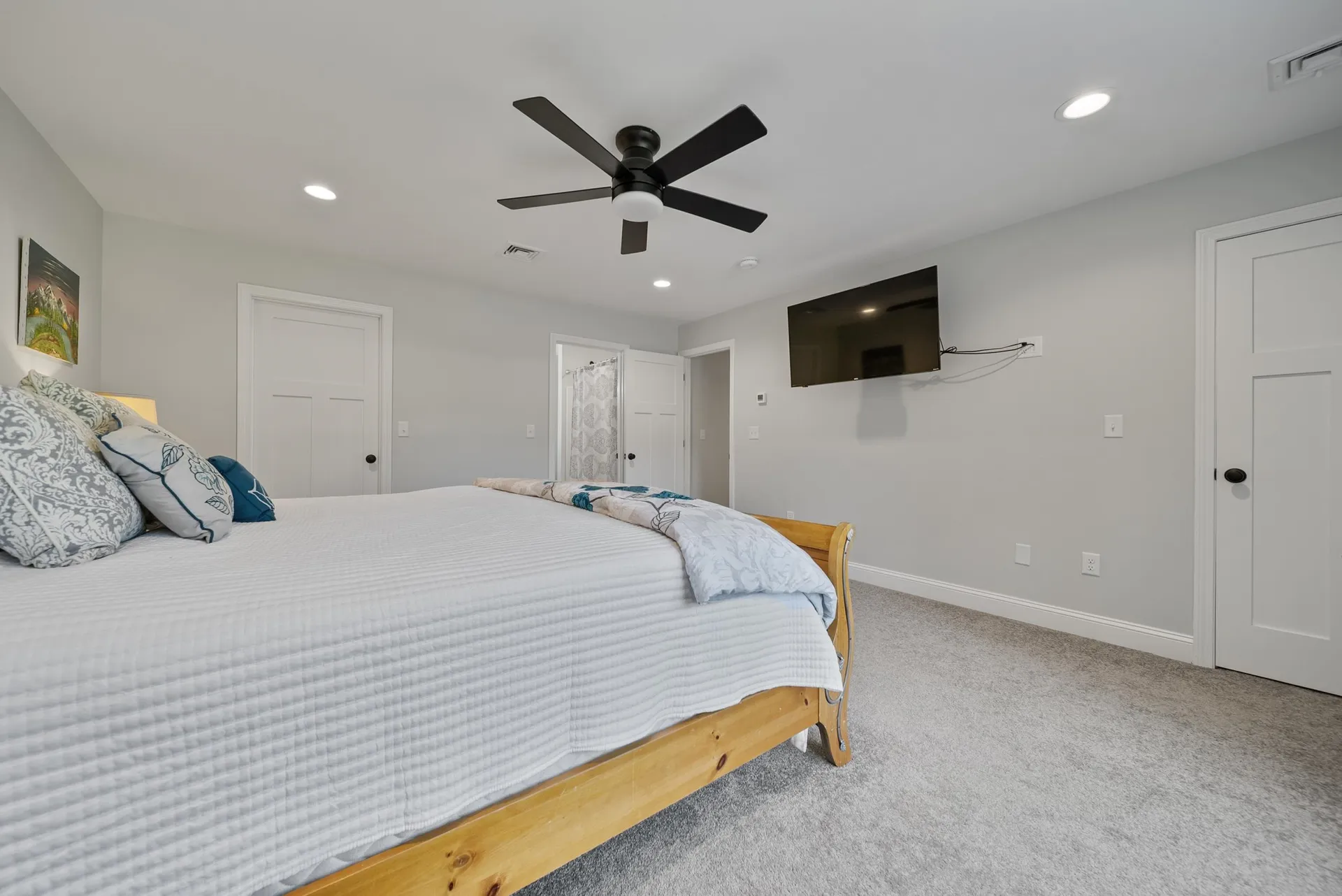 17B Page Road Kingston NH 03848