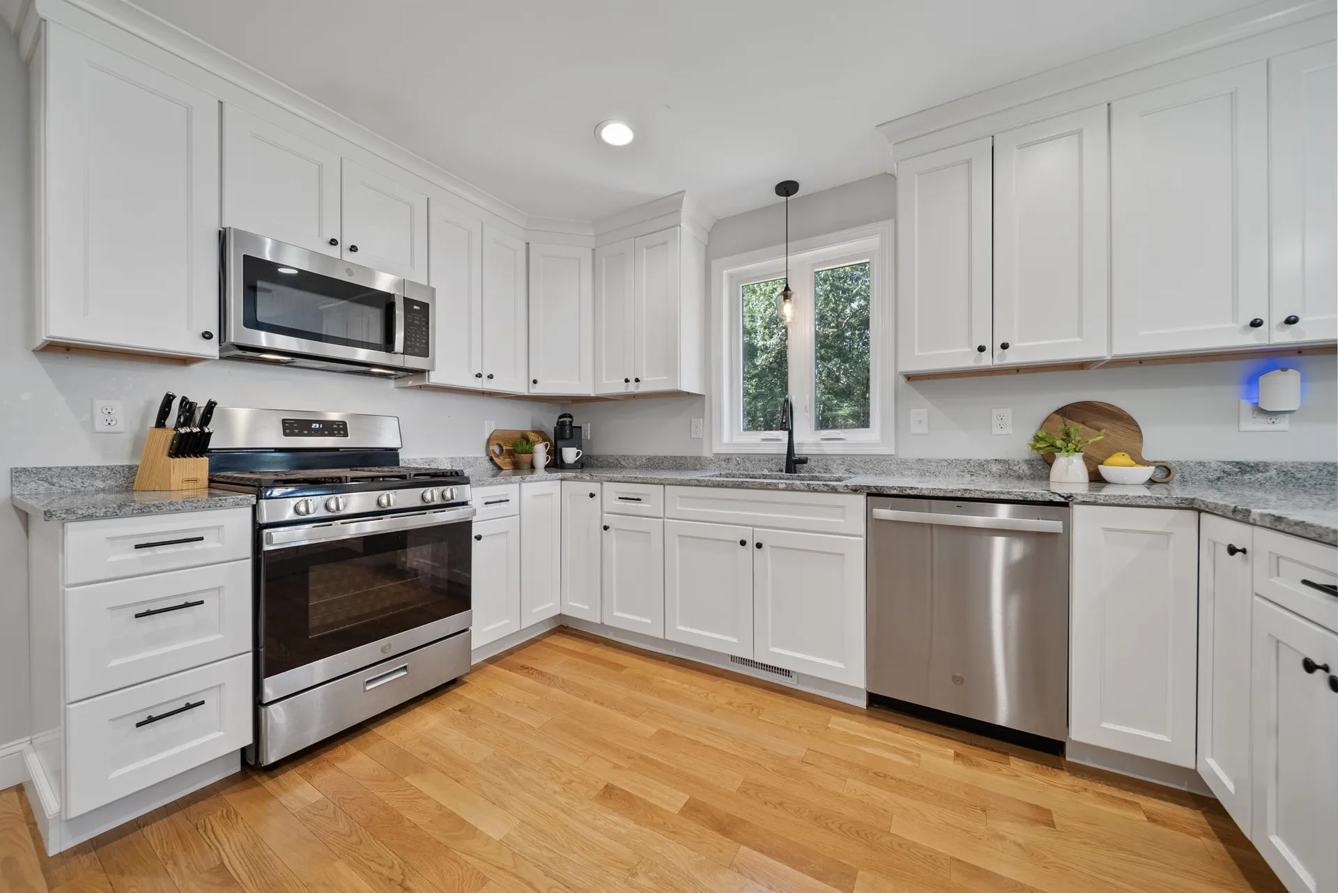 17B Page Road Kingston NH 03848