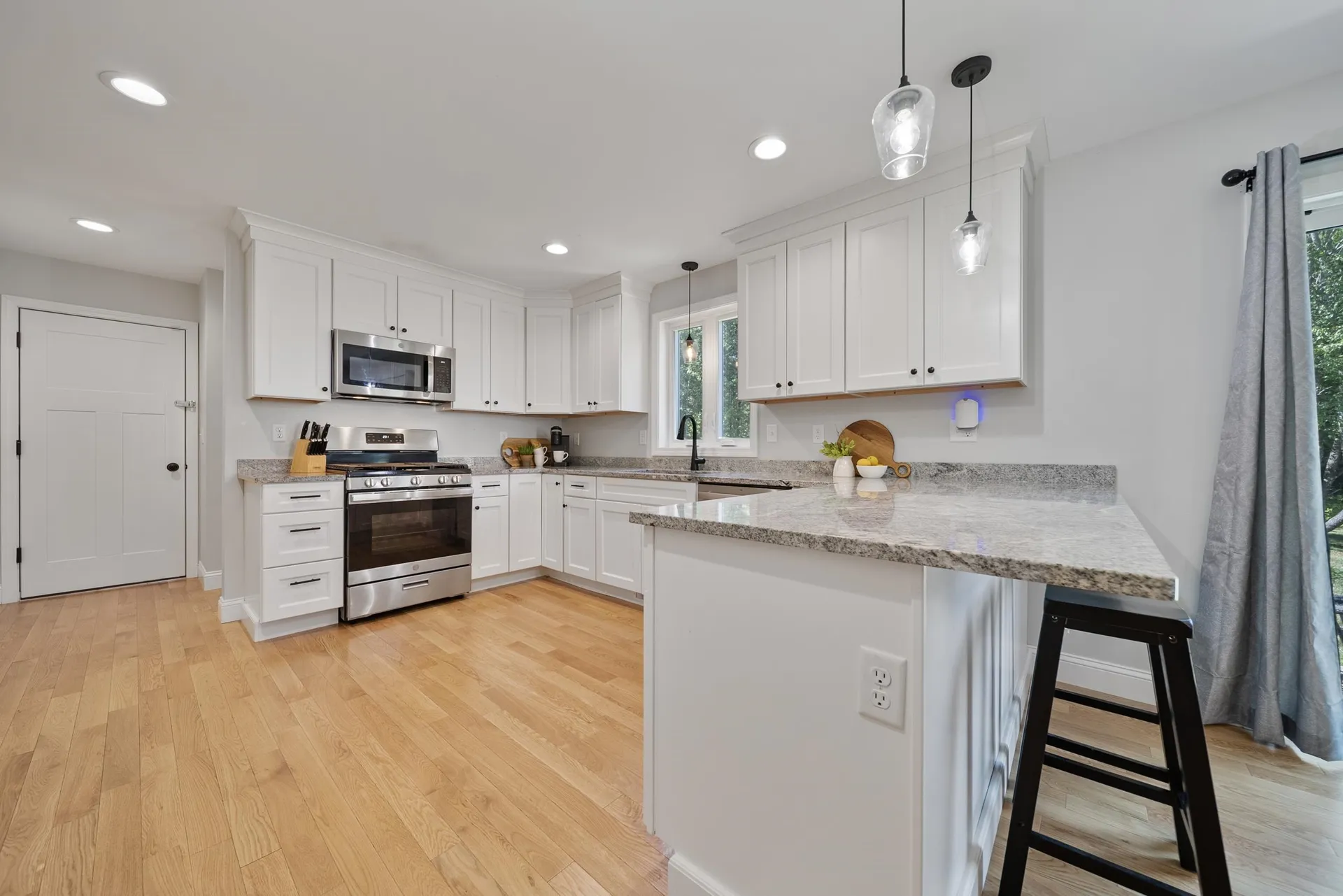 17B Page Road Kingston NH 03848