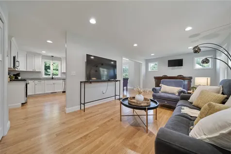 17B Page Road Kingston NH 03848