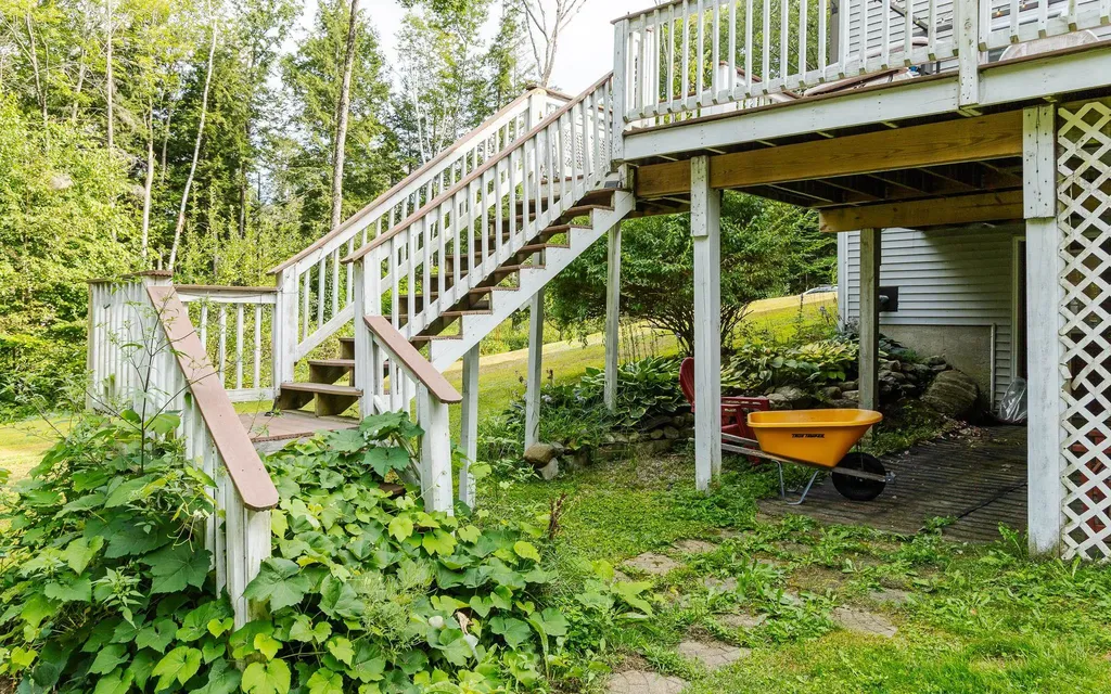 57 Arrowcrest Drive Swanzey NH 03446