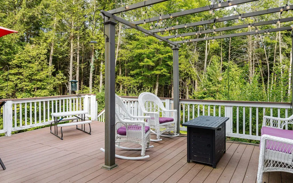 57 Arrowcrest Drive Swanzey NH 03446