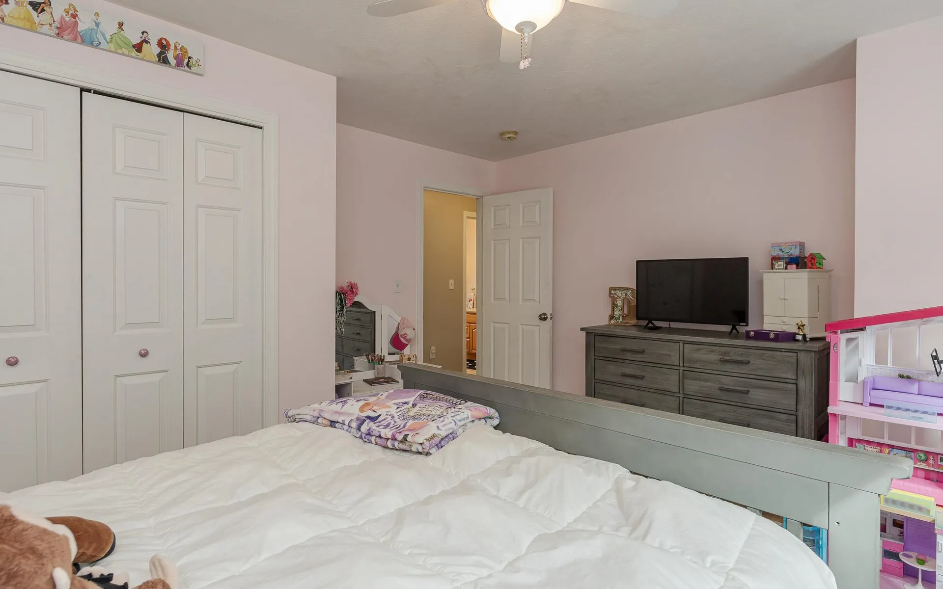 57 Arrowcrest Drive Swanzey NH 03446