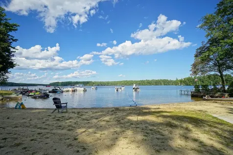 117C Chases Grove Road Derry NH 03038