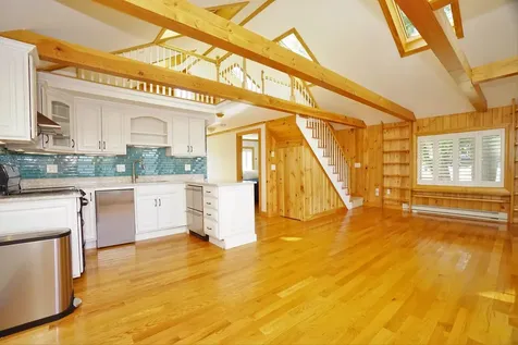 117C Chases Grove Road Derry NH 03038