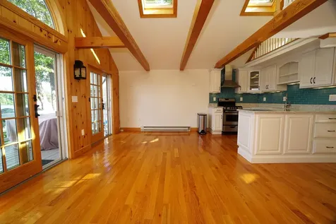 117C Chases Grove Road Derry NH 03038