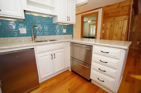 117C Chases Grove Road Derry NH 03038