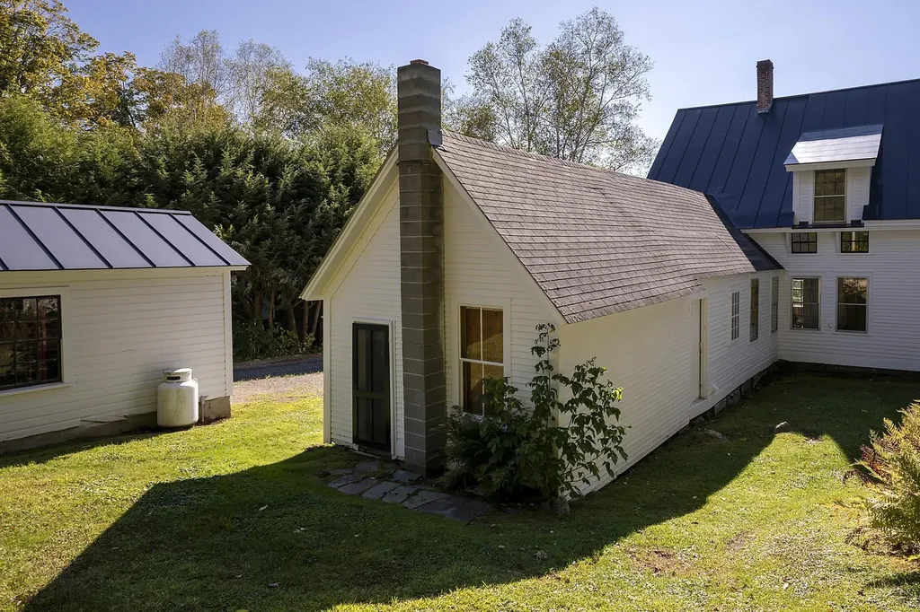 35 Mountain Avenue Woodstock VT 05091