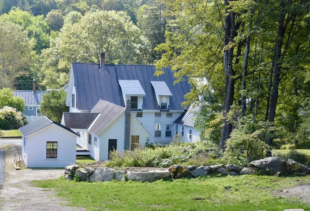 35 Mountain Avenue Woodstock VT 05091