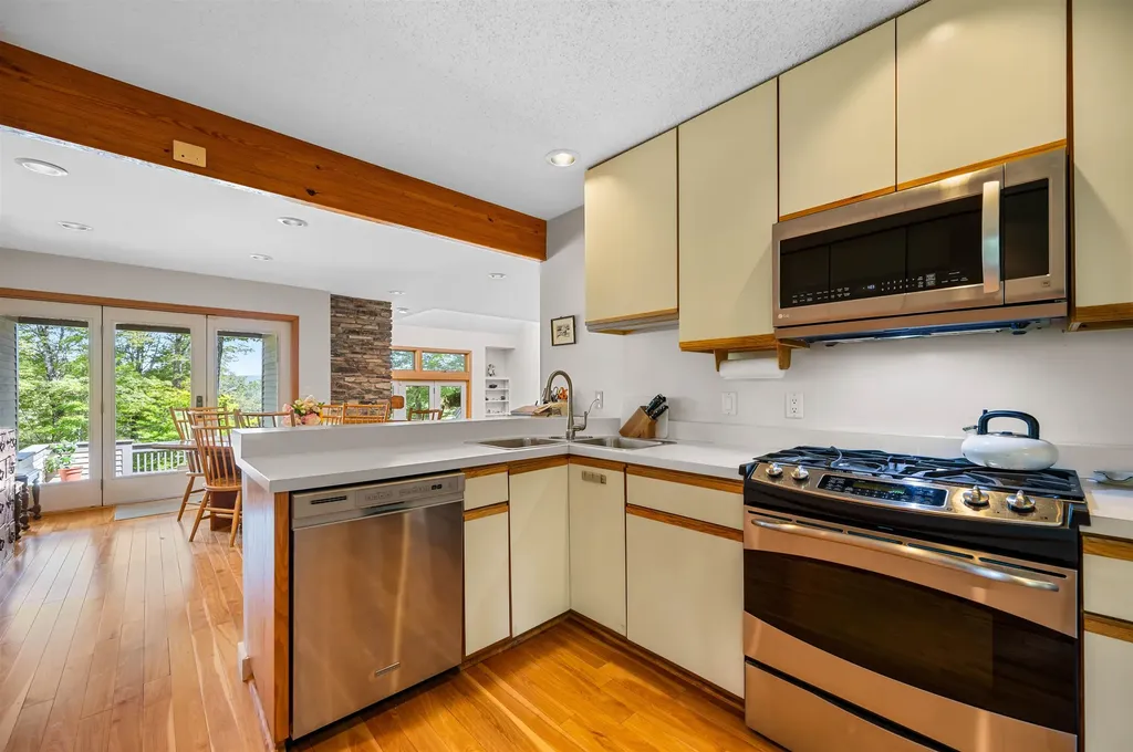 1171 Brook Road Stowe VT 05672