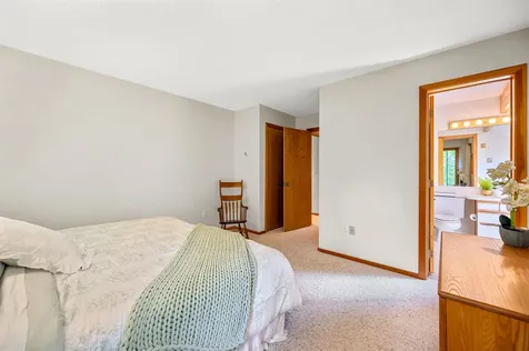 1171 Brook Road Stowe VT 05672