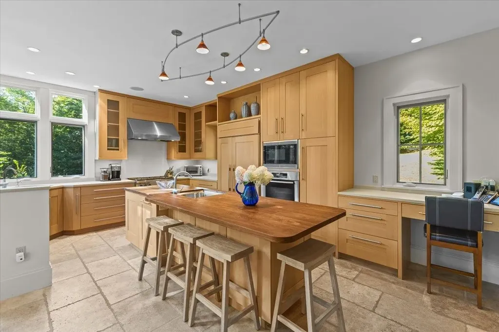 961 Little River Farm Road Stowe VT 05672