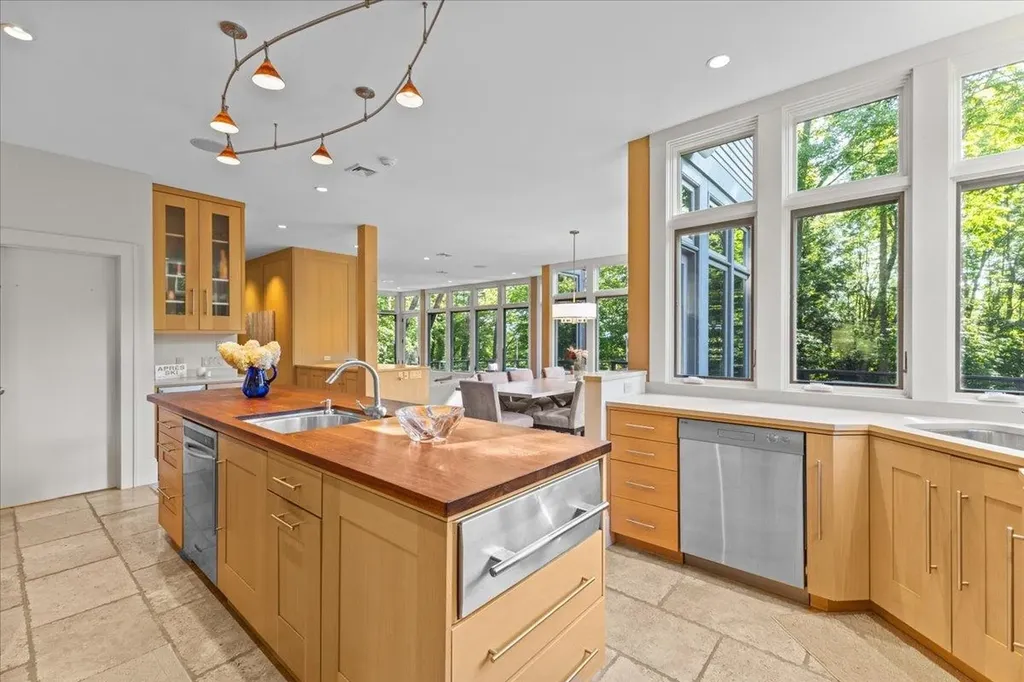 961 Little River Farm Road Stowe VT 05672