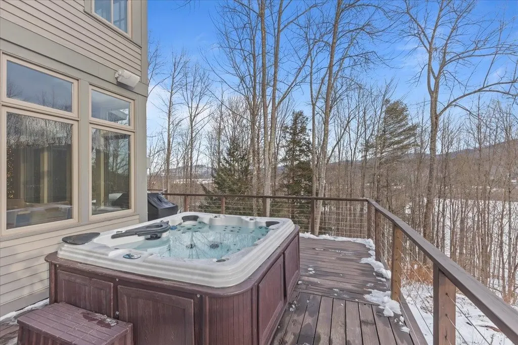 961 Little River Farm Road Stowe VT 05672